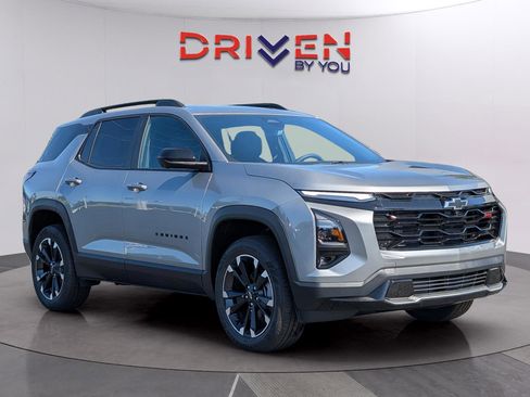 New 2026 Chevrolet Equinox RS w/ Safety and Technology Package FWD image 7