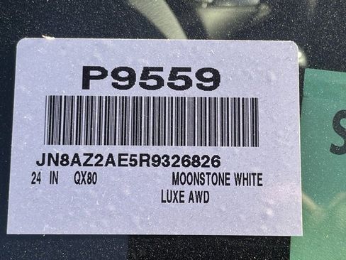 Certified 2024 INFINITI QX80 Luxe image 37