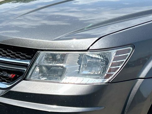 Used 2015 Dodge Journey American Value Package w/ Flexible Seating Group FWD image 10