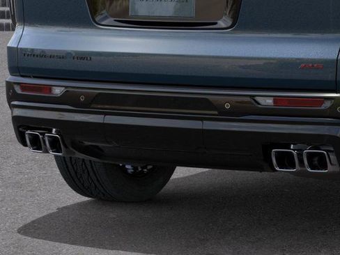 New 2026 Chevrolet Traverse RS w/ LPO, Floor Liner Package image 38