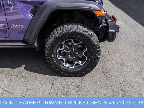 Used 2023 Jeep Wrangler Unlimited Rubicon w/ Steel Bumper Group AWD/4WD image 7