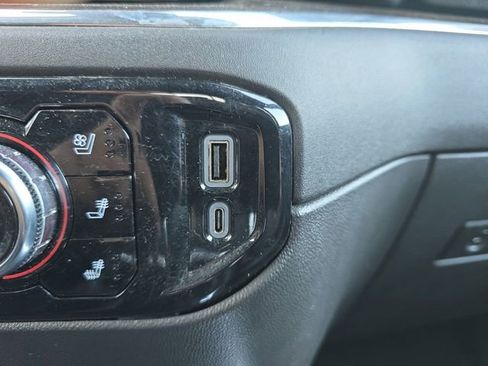 Used 2024 GMC Sierra 1500 SLT w/ SLT Premium Package image 6