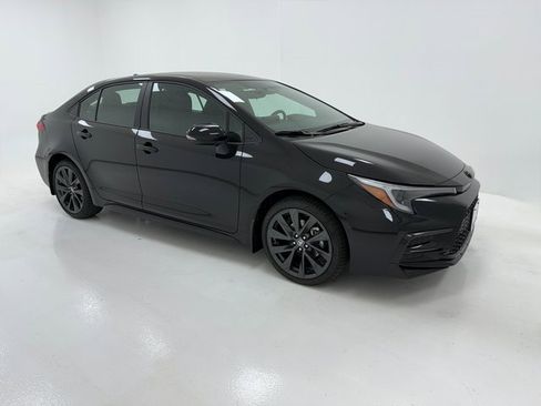 New 2026 Toyota Corolla SE image 1