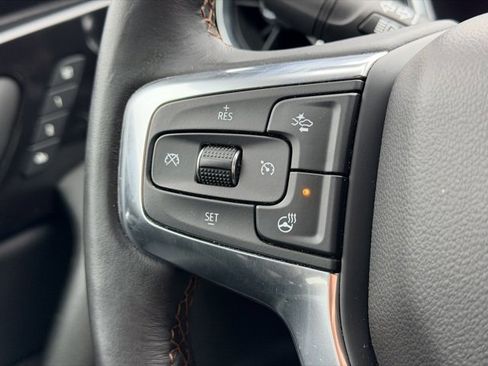 Used 2019 Chevrolet Blazer Premier w/ Driver Confidence II Package image 10