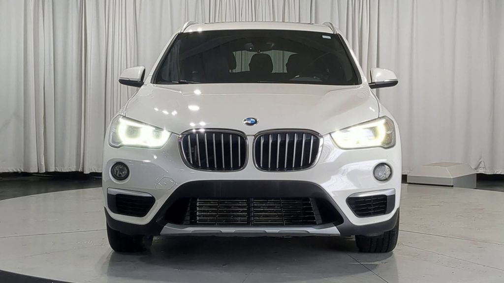 Used 2017 BMW X1 xDrive28i AWD/4WD image 3