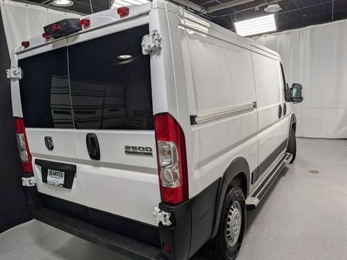 Used 2025 RAM ProMaster 2500 w/ U-Haul Equipment Group FWD image 5