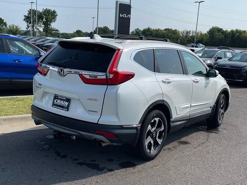 Used 2017 Honda CR-V Touring image 7