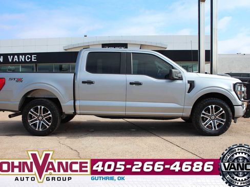 Used 2023 Ford F150 XL w/ STX Appearance Package image 17