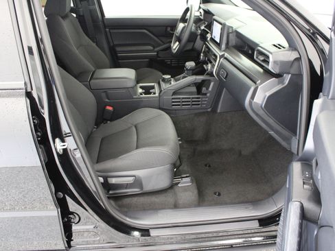 Used 2026 Toyota 4Runner SR5 AWD/4WD image 36