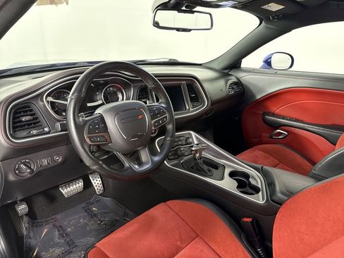 Used 2021 Dodge Challenger R/T Scat Pack w/ Plus Package image 4