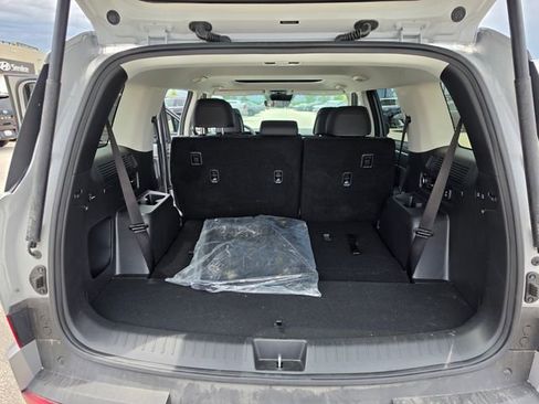 Used 2025 Hyundai Santa Fe XRT AWD/4WD image 12