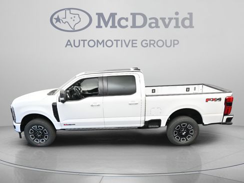 Used 2026 Ford F250 Platinum AWD/4WD image 21