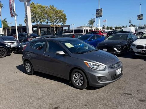 Used 2015 Hyundai Accent GS FWD image 3