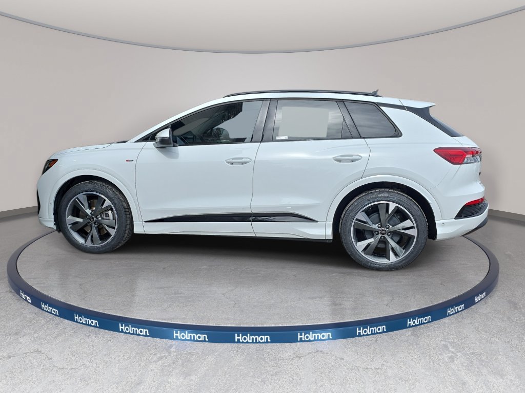 Used 2024 Audi Q4 e-tron Premium Plus w/ Premium Plus AWD/4WD image 9