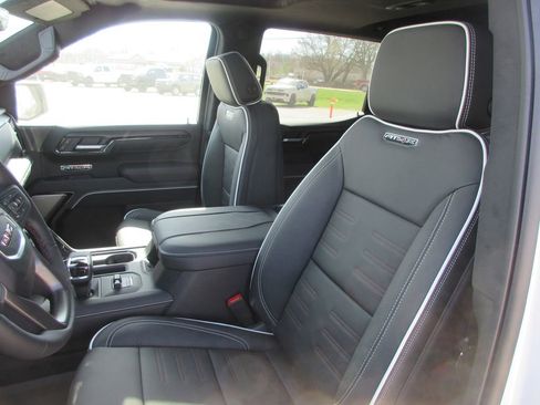 New 2026 GMC Sierra 1500 AT4X image 12