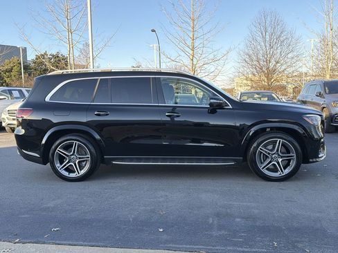 New 2026 Mercedes-Benz GLS 450 4MATIC image 2