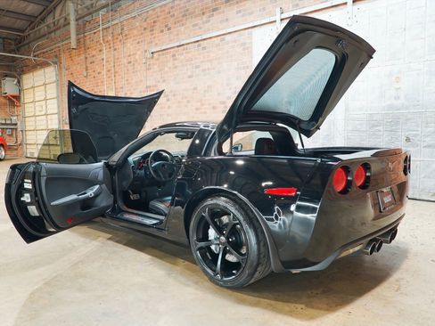 Used 2013 Chevrolet Corvette Grand Sport RWD image 29