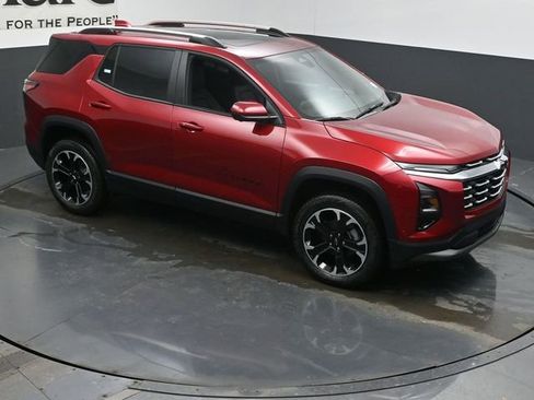 New 2026 Chevrolet Equinox LT w/ Convenience Package II FWD image 26
