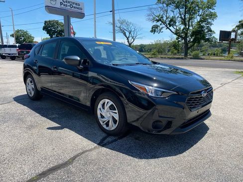 Used 2024 Subaru Impreza 2.0i AWD/4WD image 3