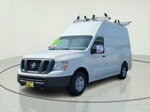 Used 2018 Nissan NV 2500 SV RWD image 6