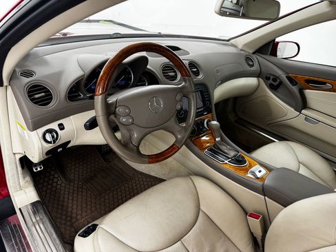 Used 2007 Mercedes-Benz SL 550 image 34