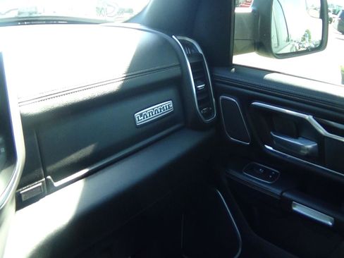 Certified 2022 RAM 1500 Laramie AWD/4WD image 38
