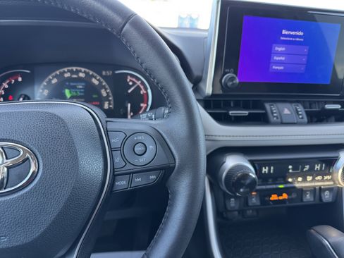 Used 2023 Toyota RAV4 XLE Premium image 24