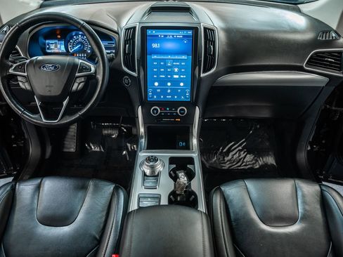 Certified 2022 Ford Edge Titanium AWD/4WD image 28