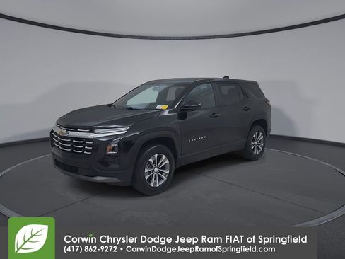 Used 2026 Chevrolet Equinox LT FWD image 7