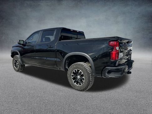 Used 2024 Chevrolet Silverado 1500 ZR2 image 3