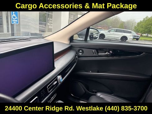 Used 2023 Lincoln Nautilus Reserve w/ Equipment Group 201A AWD/4WD image 13