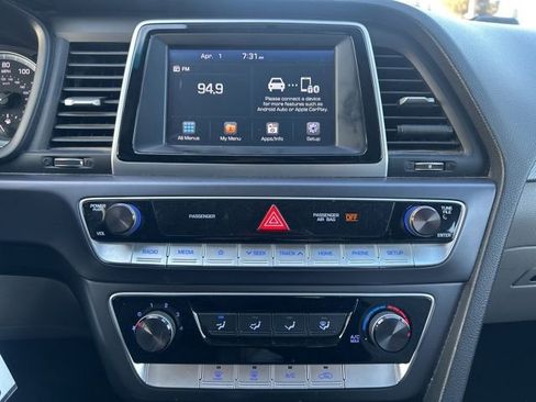 Used 2019 Hyundai Sonata SE image 9