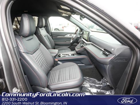 New 2026 Ford Explorer ST-Line w/ ST-Line Street Pack image 19