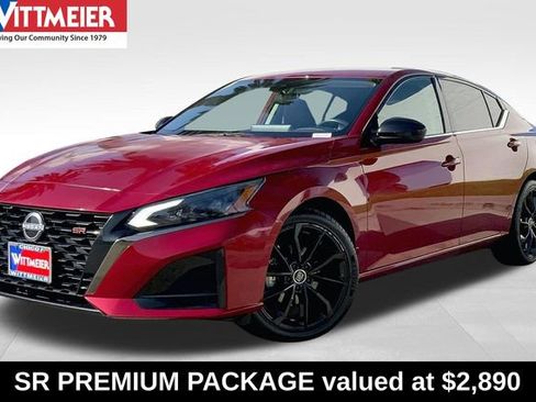 Used 2023 Nissan Altima 2.5 SR w/ SR Premium Package AWD/4WD image 1