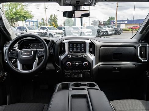 Used 2020 GMC Sierra 1500 SLE w/ X31 Off-Road Package AWD/4WD image 10