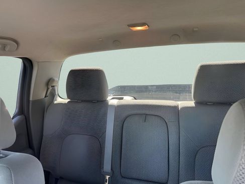 Used 2007 Nissan Frontier SE w/ Power Pkg AWD/4WD image 18
