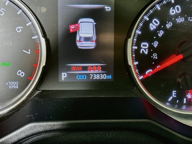 Used 2021 Toyota RAV4 XLE Premium AWD/4WD image 15
