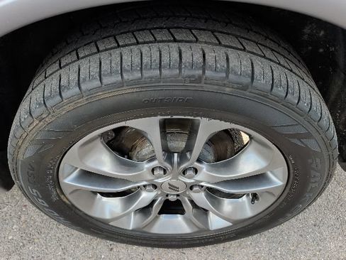 Used 2019 Dodge Durango GT AWD/4WD image 23