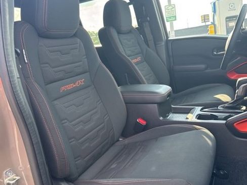 Certified 2023 Nissan Frontier PRO-4X w/ Technology Package image 13
