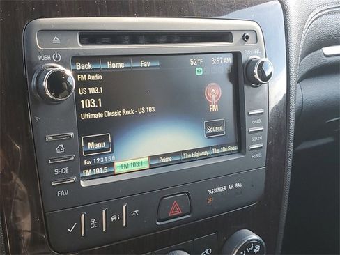 Certified 2016 Chevrolet Traverse LT image 23