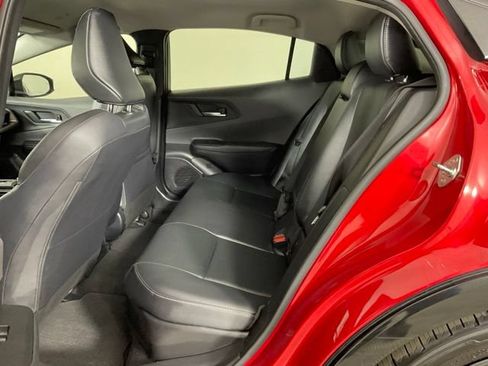 Used 2025 Toyota Prius XLE FWD image 24