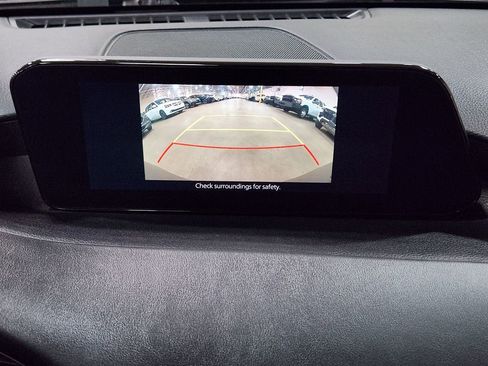 Used 2021 MAZDA MAZDA3 s image 37