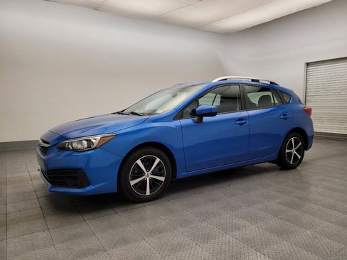 Used 2023 Subaru Impreza Premium image 2