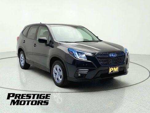 Used 2023 Subaru Forester AWD/4WD image 2