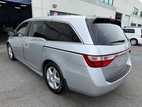 Used 2012 Honda Odyssey Touring Elite image 13