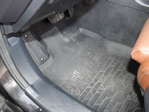 Used 2021 Subaru Outback Touring XT AWD/4WD image 29