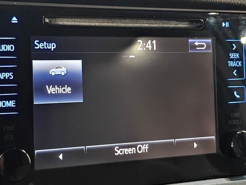 Used 2015 Toyota Sienna LE image 34