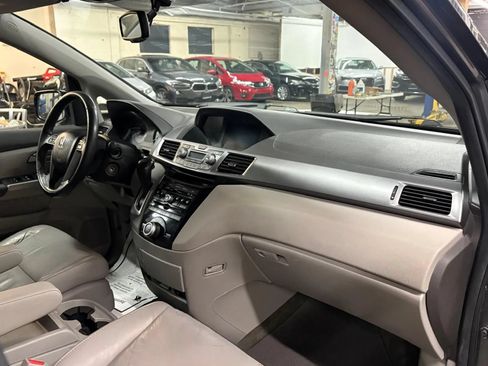 Used 2013 Honda Odyssey EX-L image 19