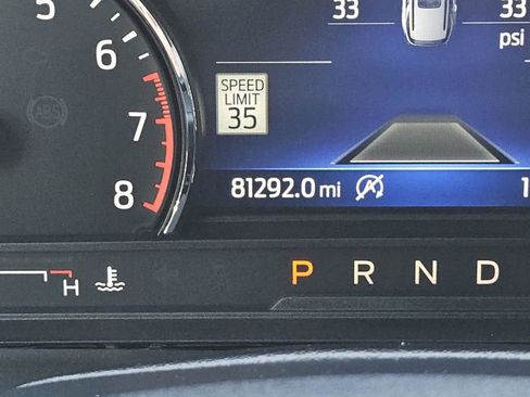 Used 2020 Ford Explorer XLT w/ Equipment Group 202A image 25