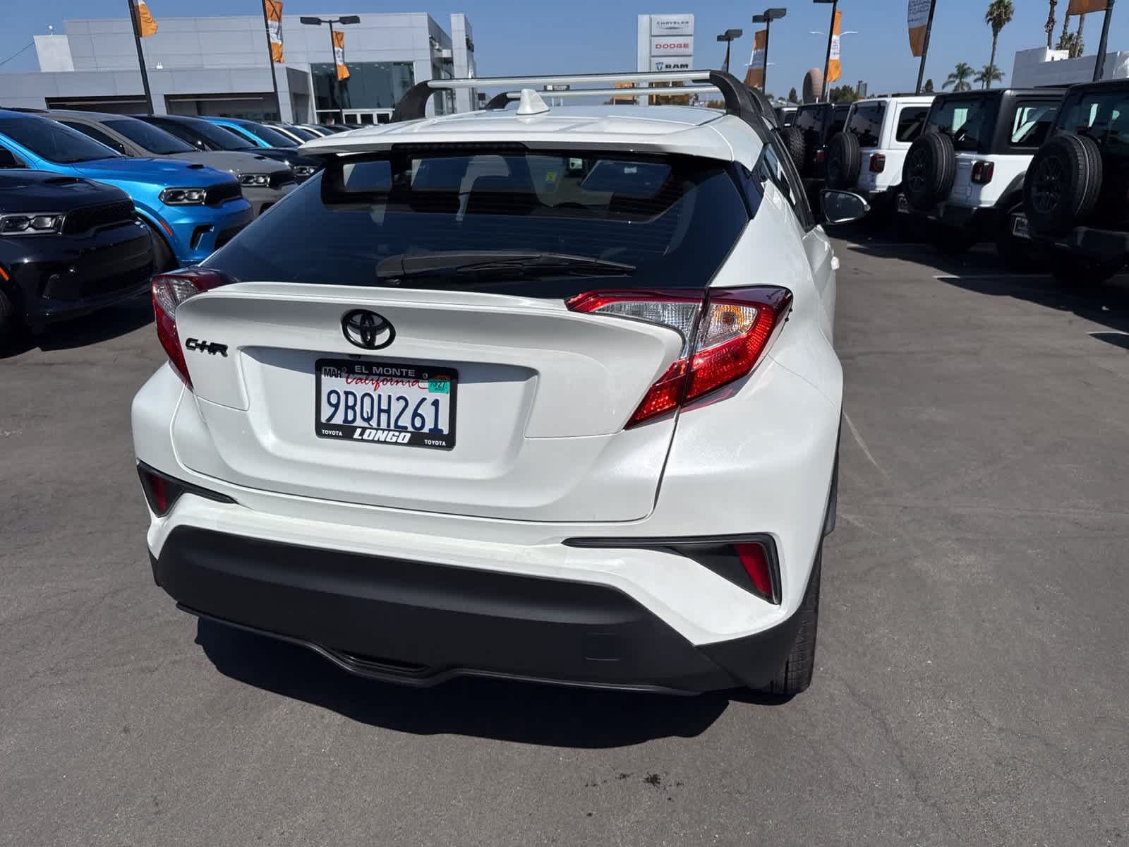 Used 2021 Toyota C-HR XLE FWD image 14